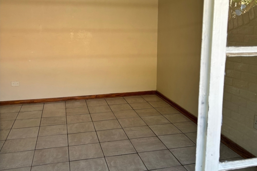 To Let 2 Bedroom Property for Rent in Harrismith Free State
